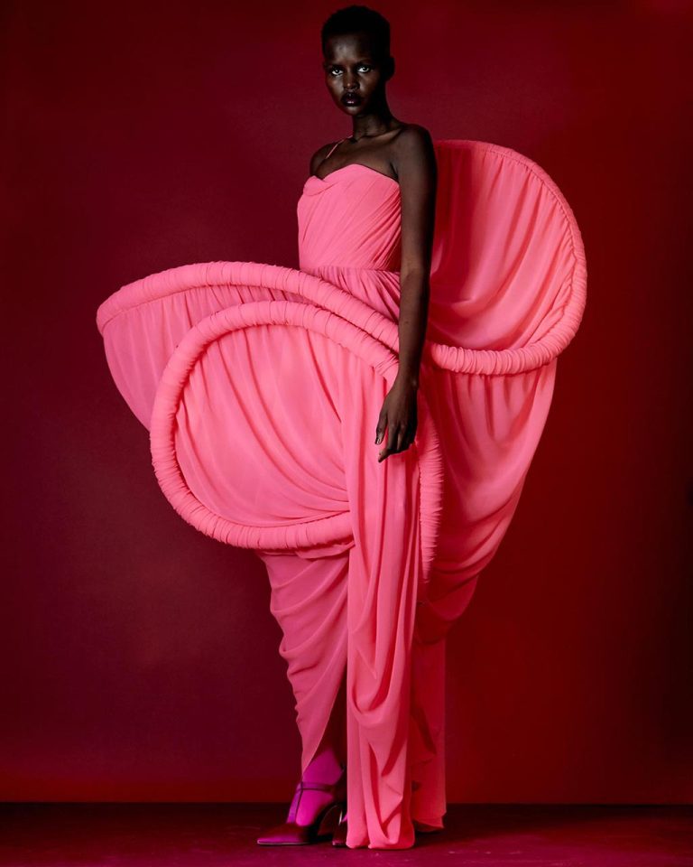 Roksanda Ilinčić, Fashion Designer: Redefining Modern Elegance