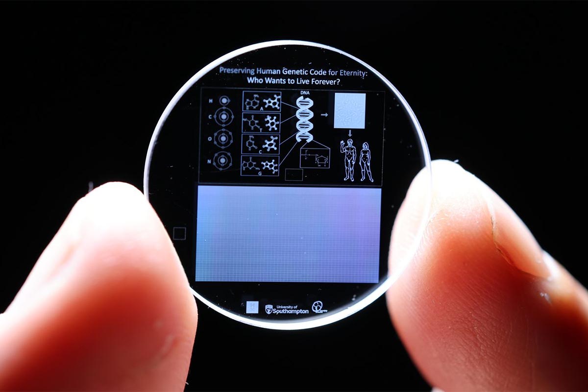 Genomics Example Device British Scientists Store Human Genome on Billion-Year Crystal - CorD ...