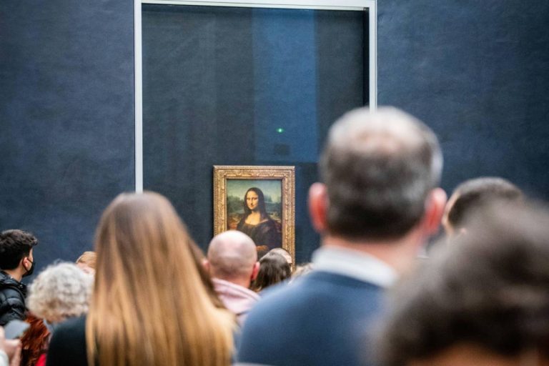 France Proposes Higher Louvre Ticket Prices for NonEU Citizens CorD