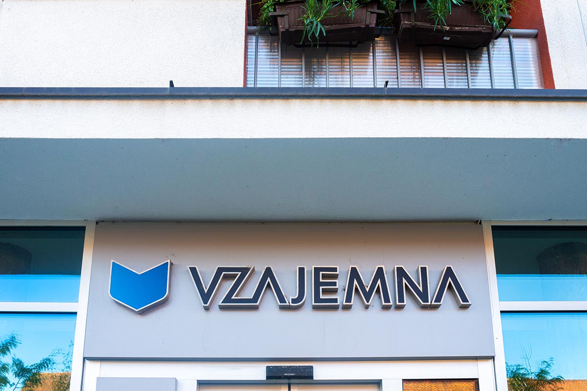 Vzajemna Debuts On Ljubljana Stock Exchange After Demutualisation